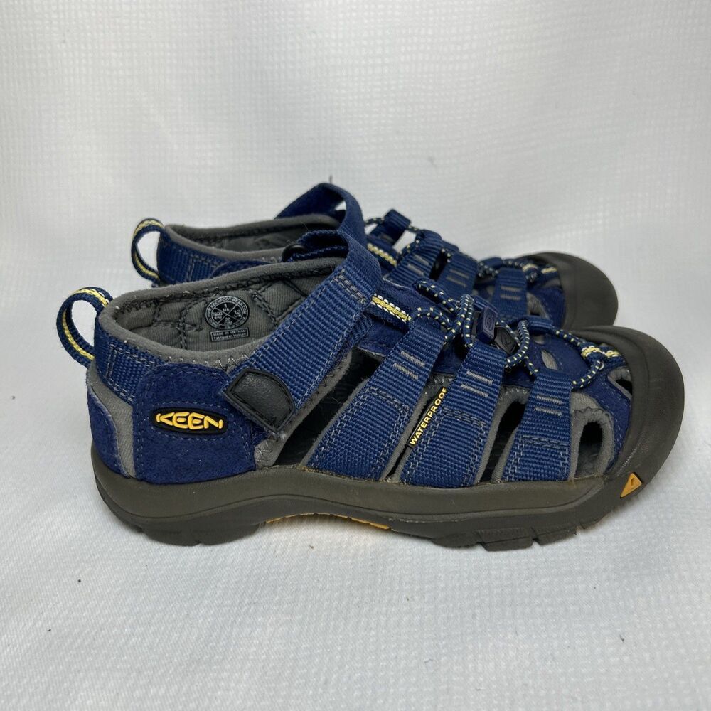Keen Sandals, Boys Youth Size 1, Hiking Walking Water Sport Enforced Toe - Picture 6 of 10